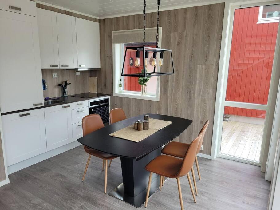 Waterfront Suite L Ballstad L Lofoten L Norway Buitenkant foto