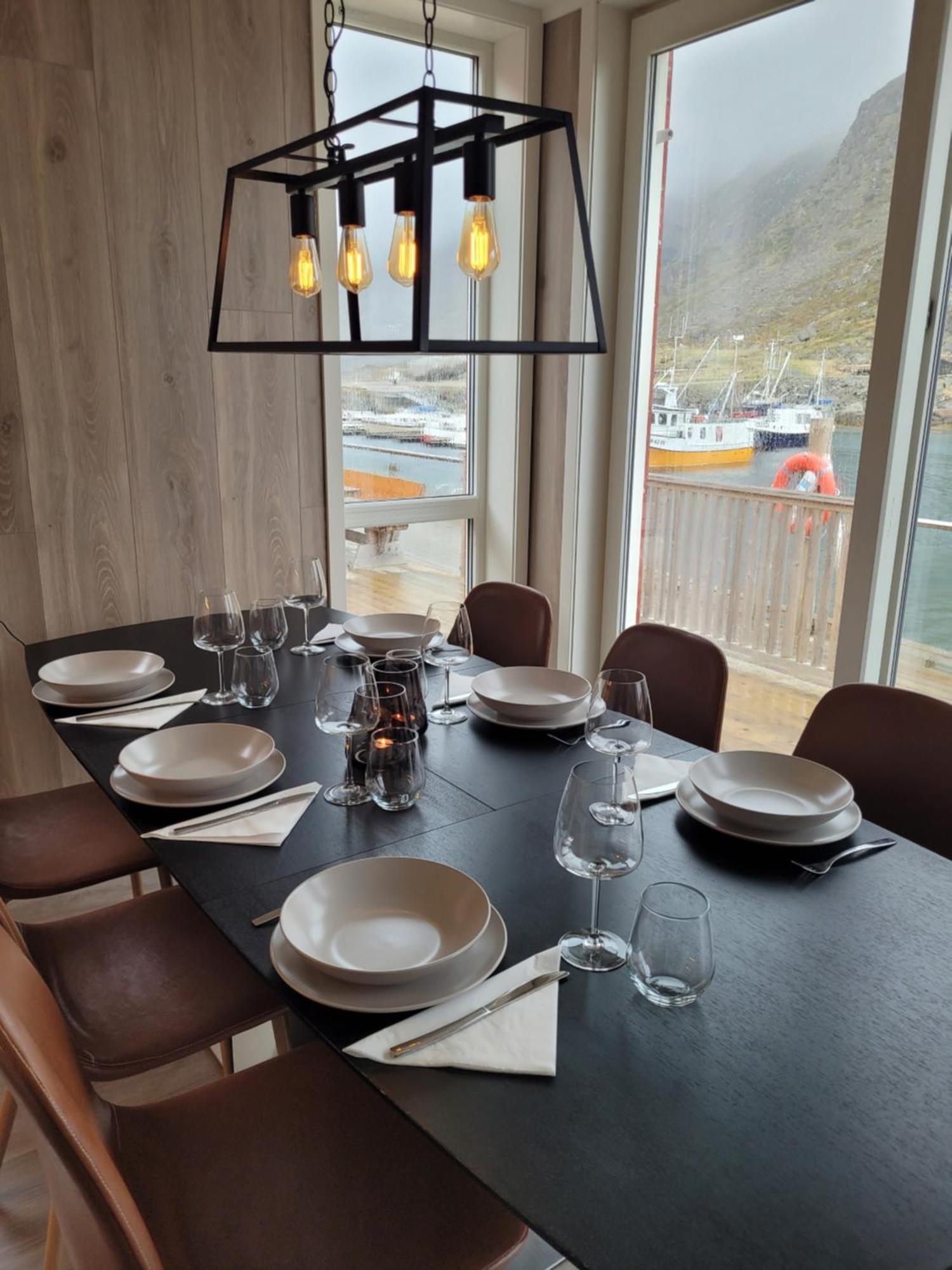 Waterfront Suite L Ballstad L Lofoten L Norway Buitenkant foto